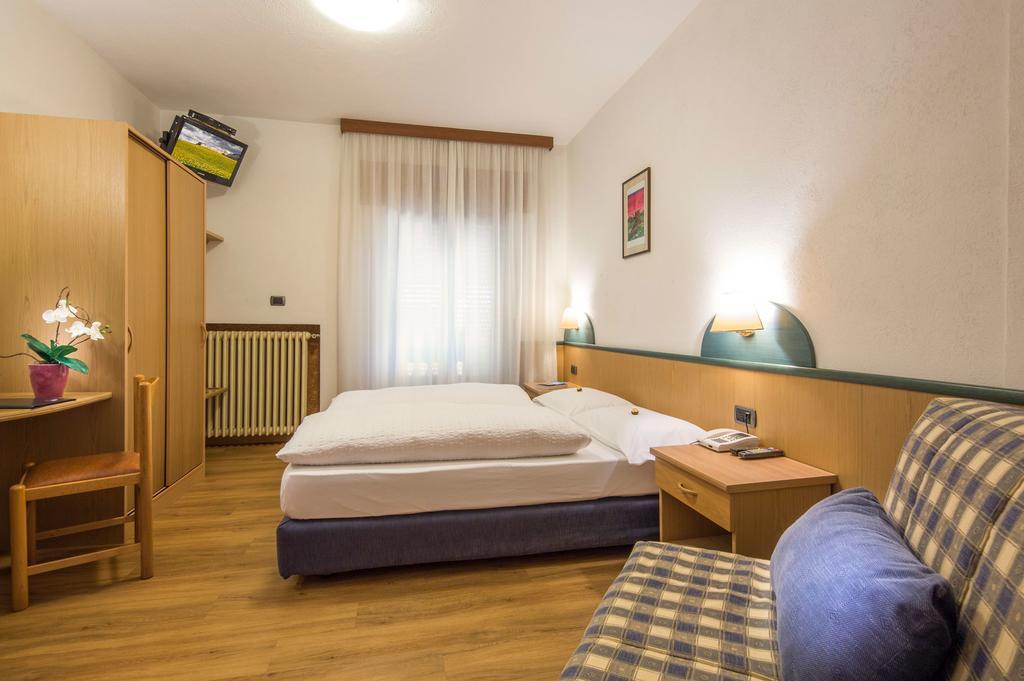 Hotel Garni Ai Serrai Rocca Pietore Dış mekan fotoğraf