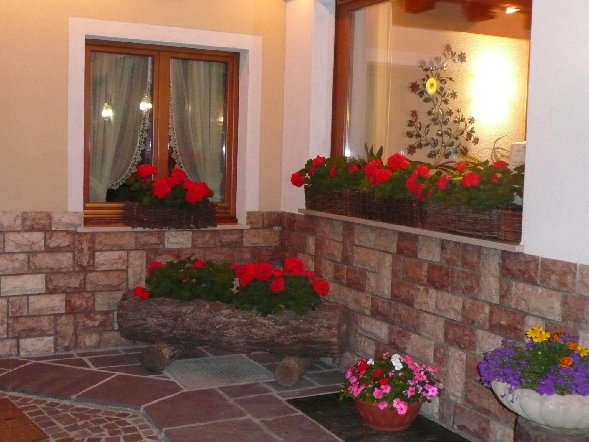 Hotel Garni Ai Serrai Rocca Pietore Dış mekan fotoğraf